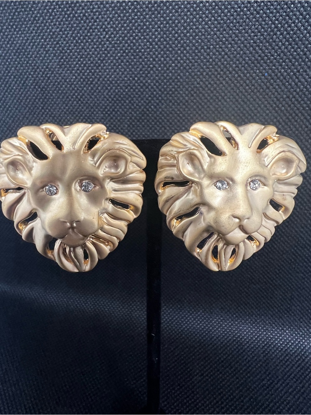 Gold Lion Head Clip-On Earrings with Rhinestone Eyes Vintage New Old Stock